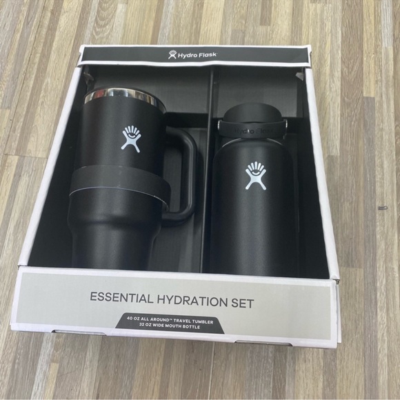 Hydro Flask Other - NWT Hydro Flask Essential Hydration Set Travel Tumbler Wide Mouth Bottle BLACK